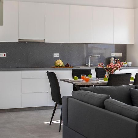 Villa Andre, Walking Distance To Coral Bay Peja Zewnętrze zdjęcie