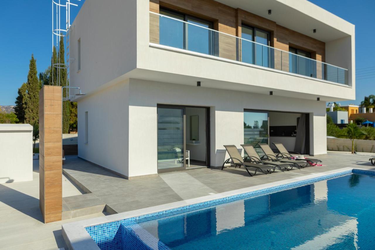 Villa Andre, Walking Distance To Coral Bay Peja Zewnętrze zdjęcie